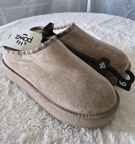 Nwt pawz women stone clogs - nwt,